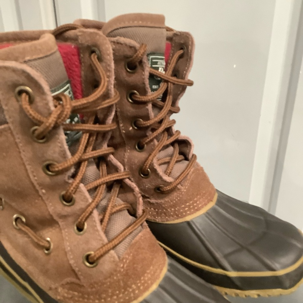 G.H. Bass & Co. Brown and Black Winter Boots